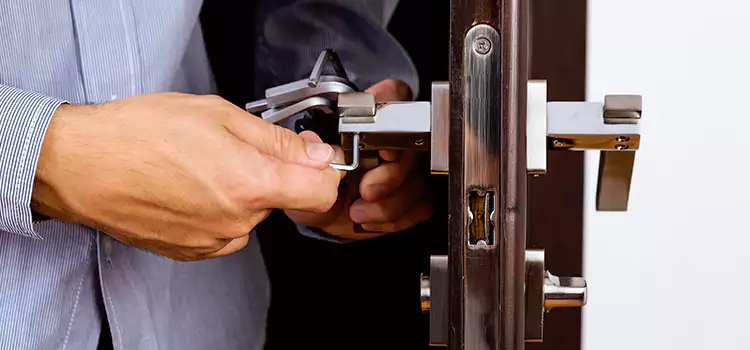 Commercial Door Lock Repair New London