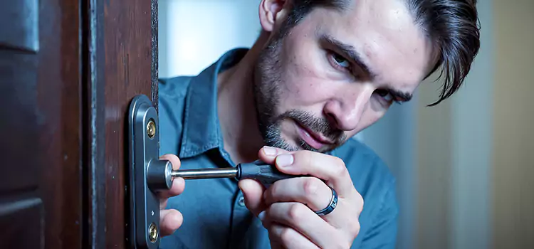 Eviction Locksmith New London