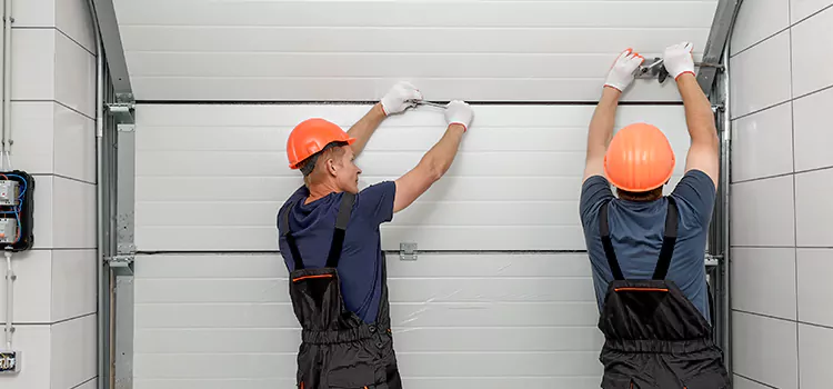 Choose Us for Your Garage Door Needs in New London