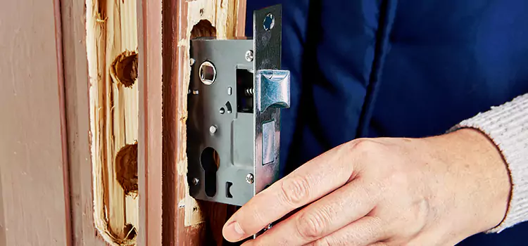 Garage Door Lock Replacement New London